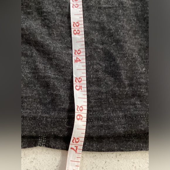 Kuhl 100% Merino Wool Half Zip Sweater. Size L. - Picture 9 of 9